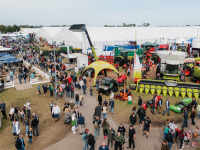 Landwirtschaft zum Anfassen auf der Mela